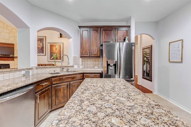 Building Photo - 20307 Cortina Valley Dr