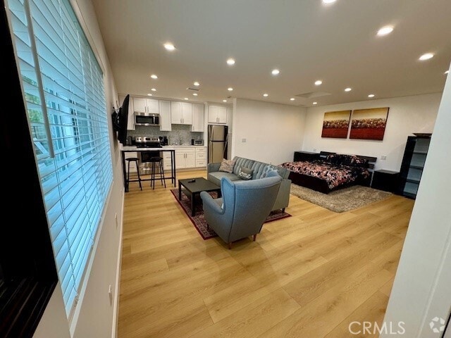 Building Photo - 12031 Susan Dr Unit 12031 Rental
