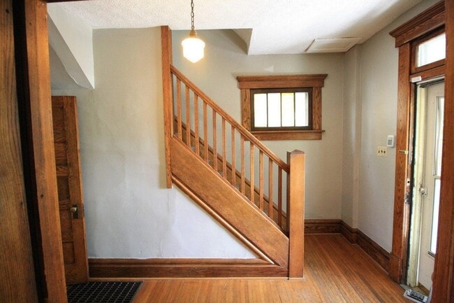 142 E Northwood Ave