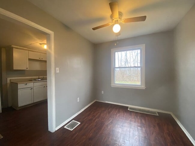 Photo - Welcome to this charming two-bedroom, one-bathroom double in the heart of Springfield, OH+