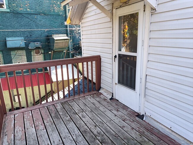 Photo - 352 E Lincoln Ave Unit upper