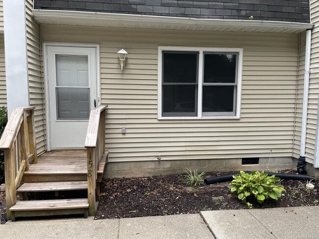 Photo - 158 Albemarle Dr