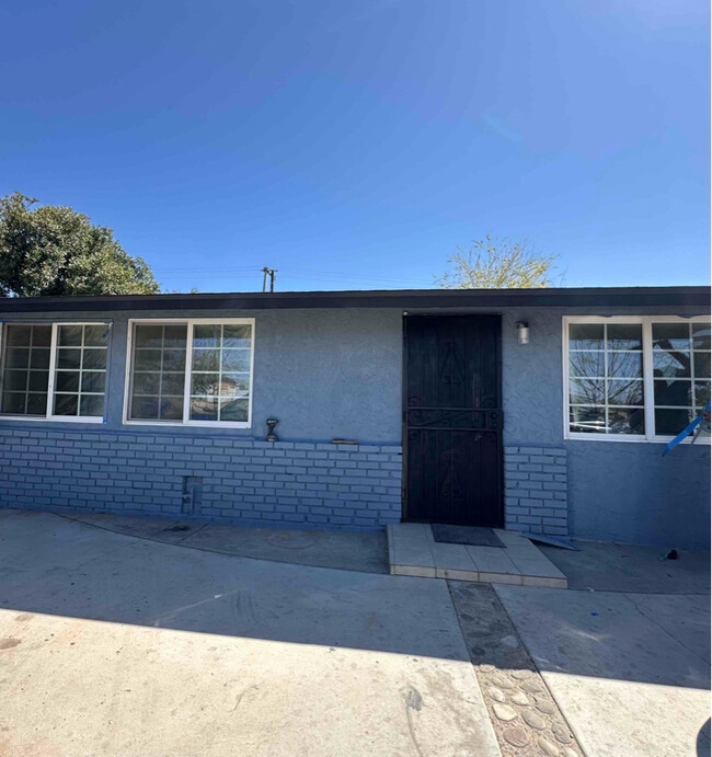 Building Photo - 16639 Yucca Ave Rental
