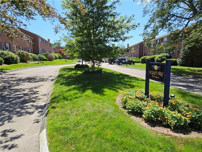 Photo - 70 Carroll Ave