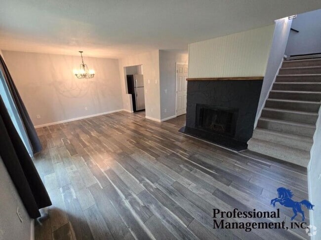 Building Photo - 3 bedroom in Billings MT 59102 Rental