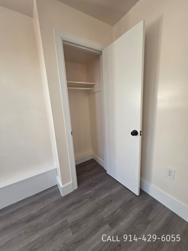 Photo - 258 Woodworth Ave