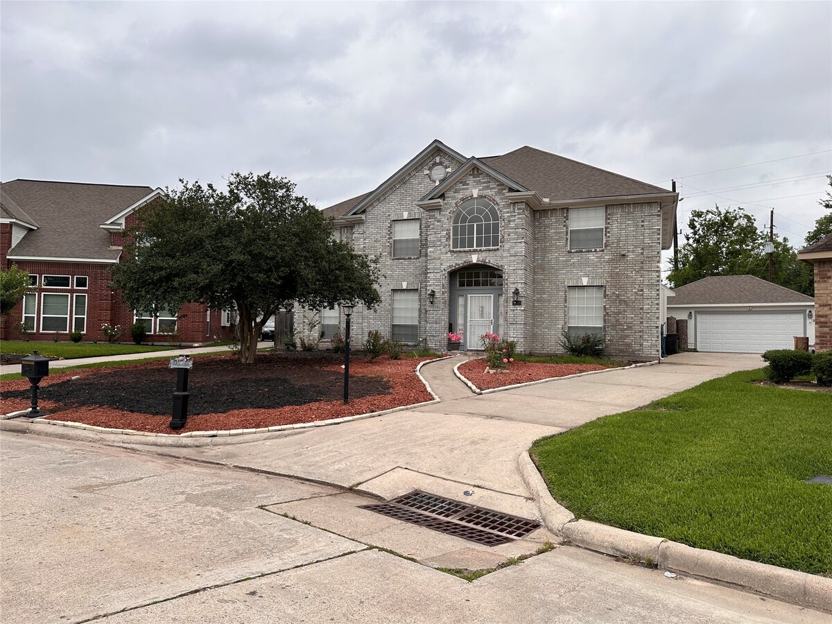 Photo - 318 N Cypress Estates Cir