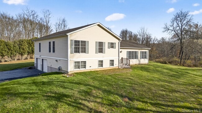 Photo - 98 Black Creek Rd