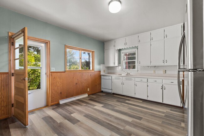 1343 W Washington St Unit 1343