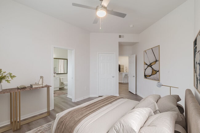 Photo - Sheridan Park at Spring Creek