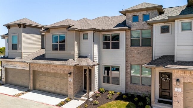 Photo - 2500 Forest Creek Dr Condo Unit 1203