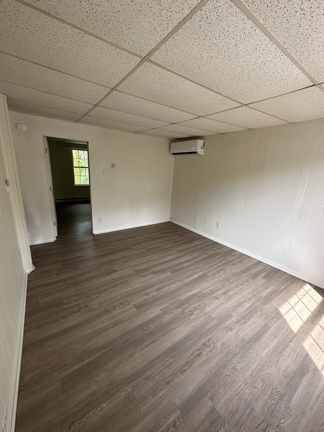 Photo - 148 Monroe St Apartments Unit 2