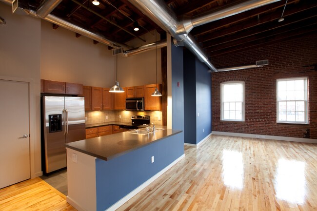 Photo - 425 N Prince St Unit 301