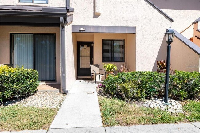 Photo - 6211 Timberlake Dr Unit B9