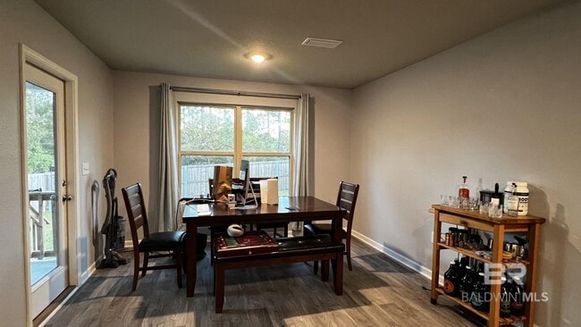 Photo - 10296 Brodick Lp