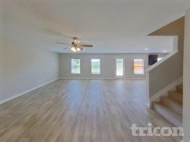 Photo - 1405 Veranda Ln