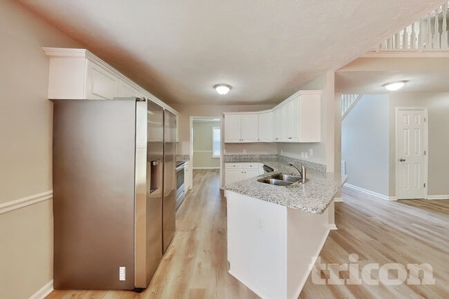 Photo - 800 Chaney Woods Dr