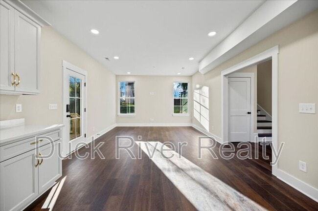 Photo - 119 Westover Dr