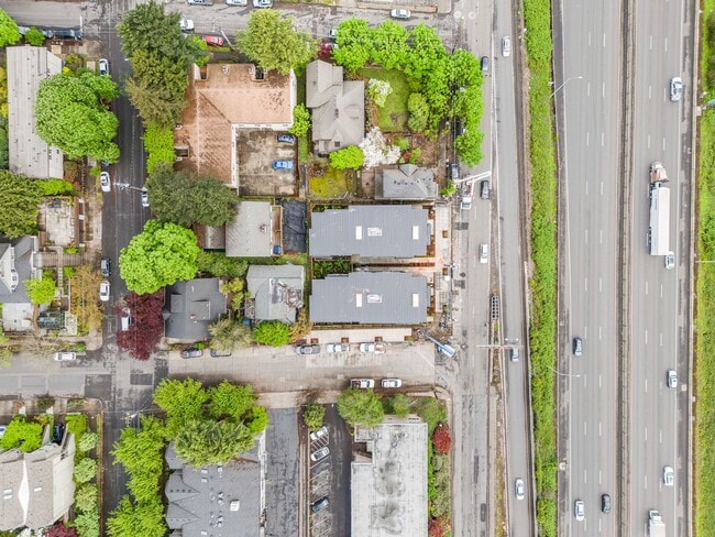 Photo - Modern New Construction - Minutes from Downtown PDX & OHSU