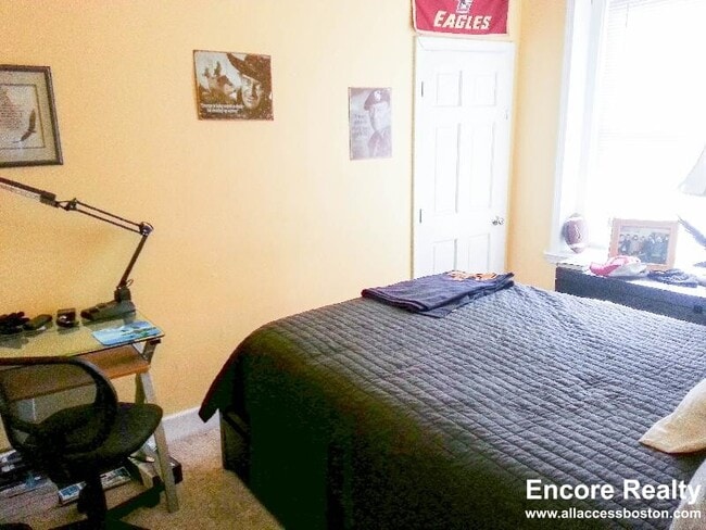 Photo - 518 Harvard St Unidad 1