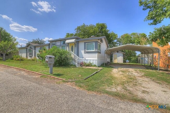 Photo - 238 Global Dr