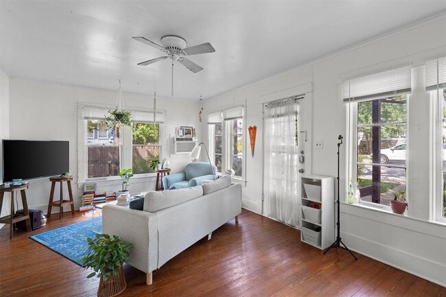 Photo - 3404 Grooms St