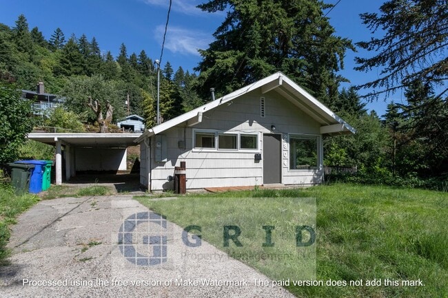 Photo - Charming 2 Bedroom Bungalow Available in N...