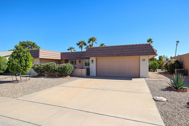 Photo - 16209 N Desert Holly Dr