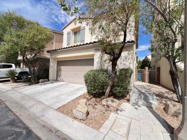 Photo - Welcome to this well-maintained 3-bedroom, 2.5-bath home
