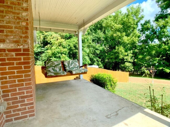 135 Antioch Rd