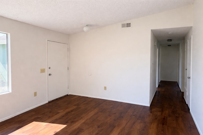 Photo - 6124 Dracaena Ct