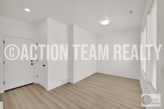 Photo - New Townhome in Farmington!