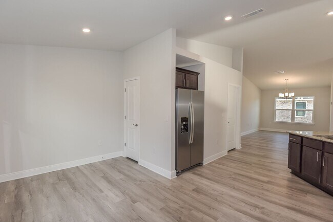 Photo - 4 Bedroom/2 Bath