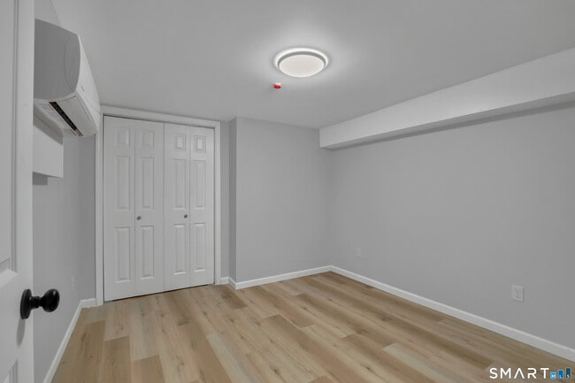 Photo - 194 Hartford Rd Unit D