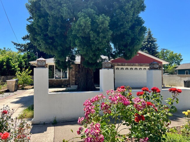 Photo - OWN944 Unit 1214 SE 1ST