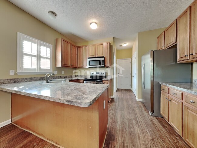 Photo - 582 Cotton Brook Dr