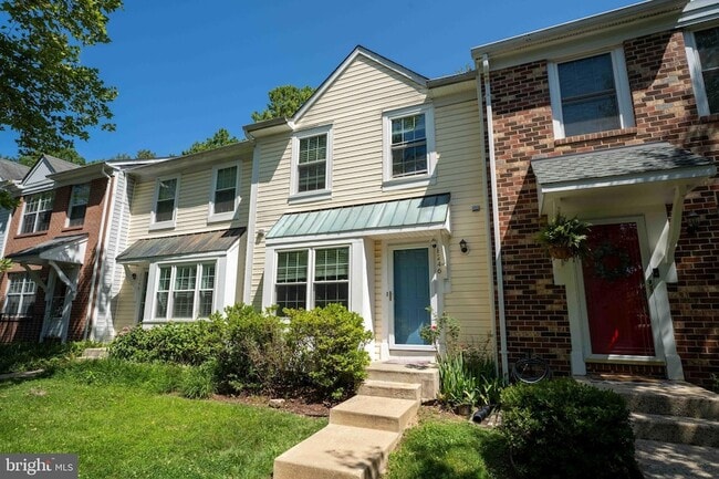 Photo - 18246 Fox Chase Cir