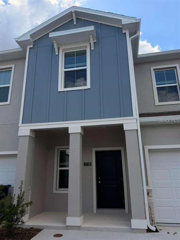 Building Photo - 2728 Skyline Lp
