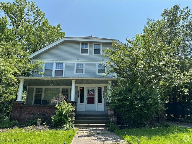 Building Photo - 2572 Mayfield Rd Rental