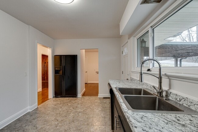 Photo - Three Bedroom Two Bathroom House For Rent