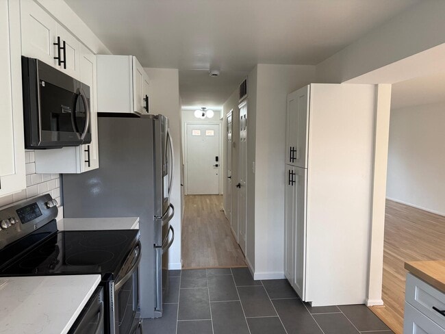 Photo - 5257 Leestone Ct