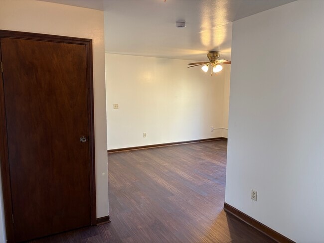 Photo - 309 Olsen St Apartamentos Unidad A