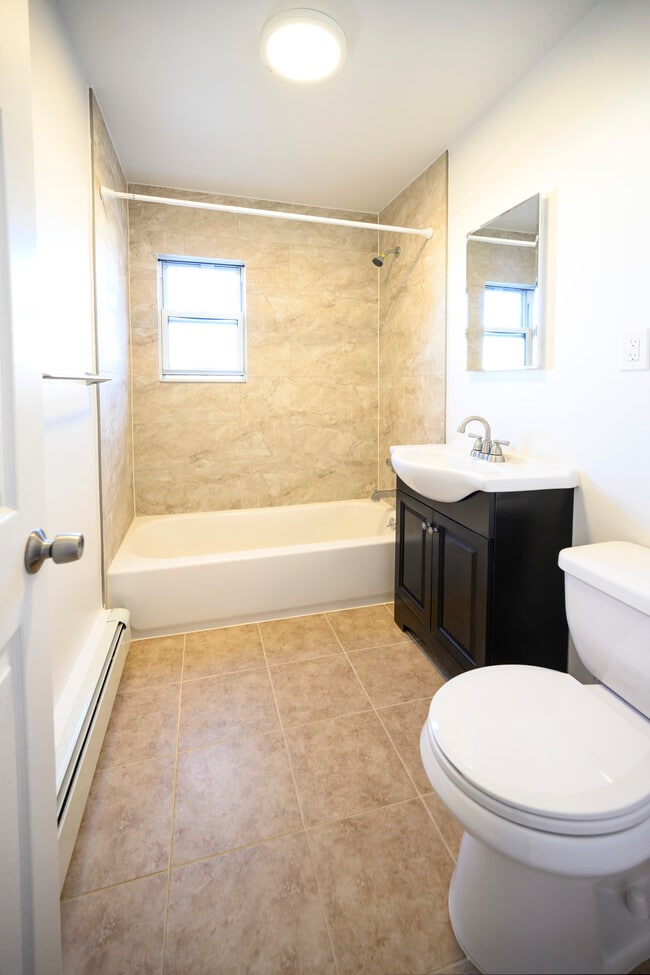 Lafayette Park Apartments