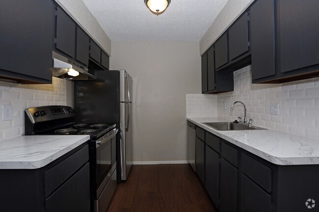 780 pies cuadrados_Dos habitaciones_Cocina - Valley View Apartments