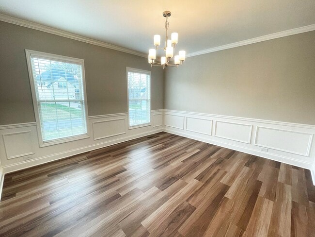 Photo - Gorgeous Newer Construction Home!
