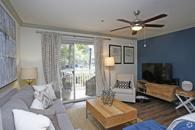 The Pointe at Lenox Park