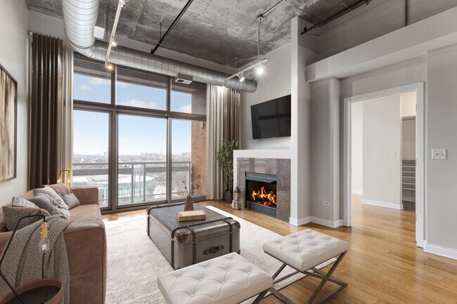 Photo - 933 W Van Buren St Unit 909
