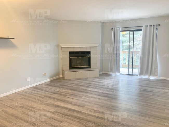 Photo - 2960 W Stuart St Unidad B204