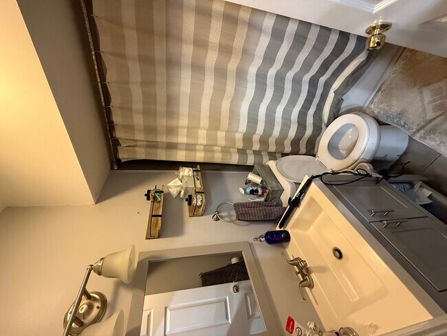 Photo - 518 N May St Unit 1