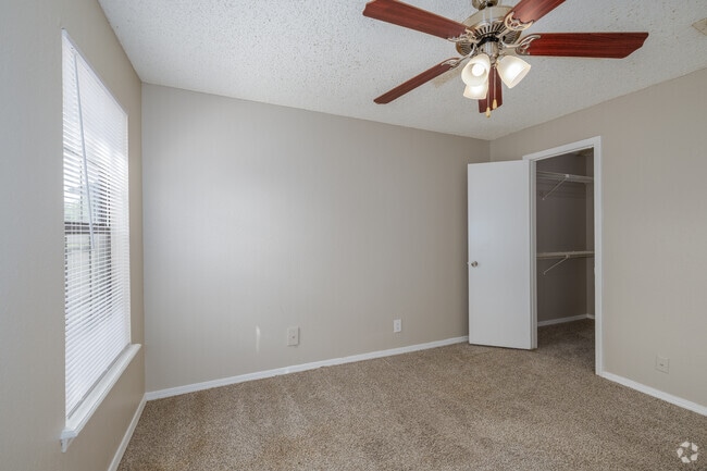 C1 2BR, 2BA - 950SF - Second Bedroom